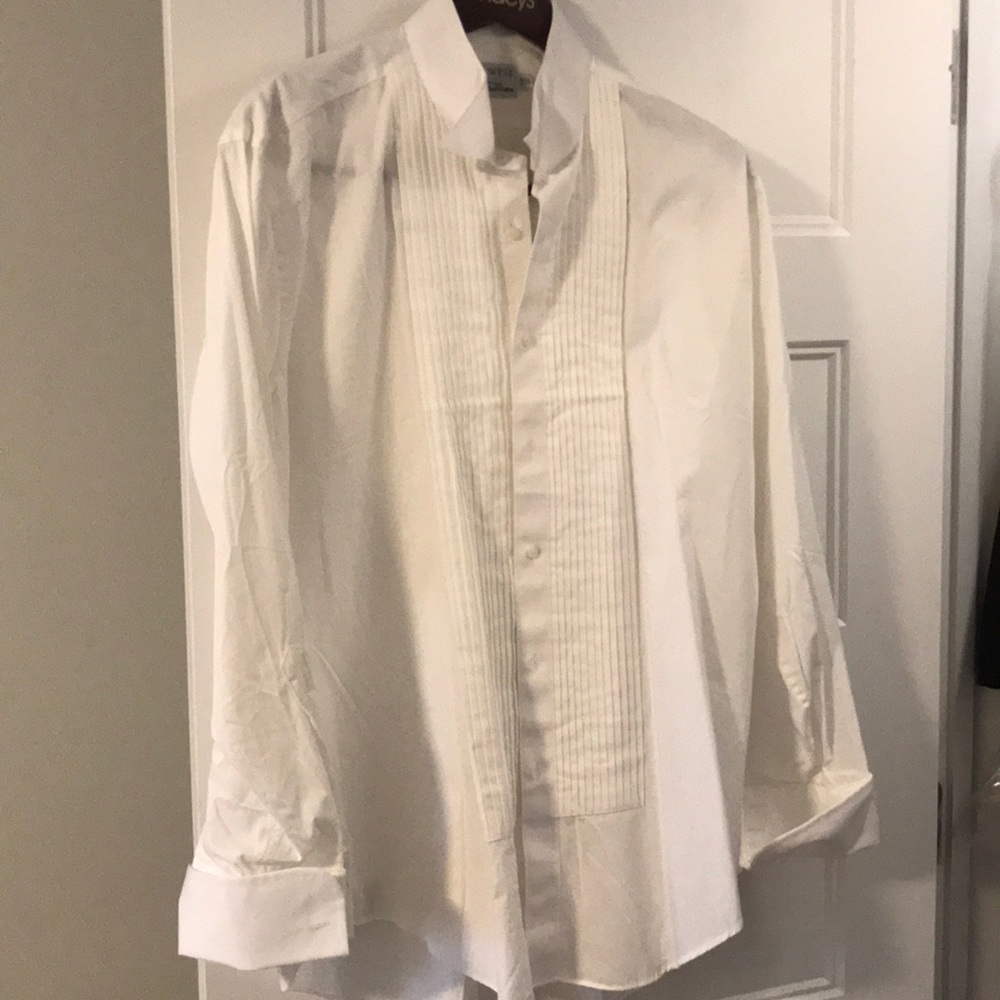 Tuxedo shirt, great condition